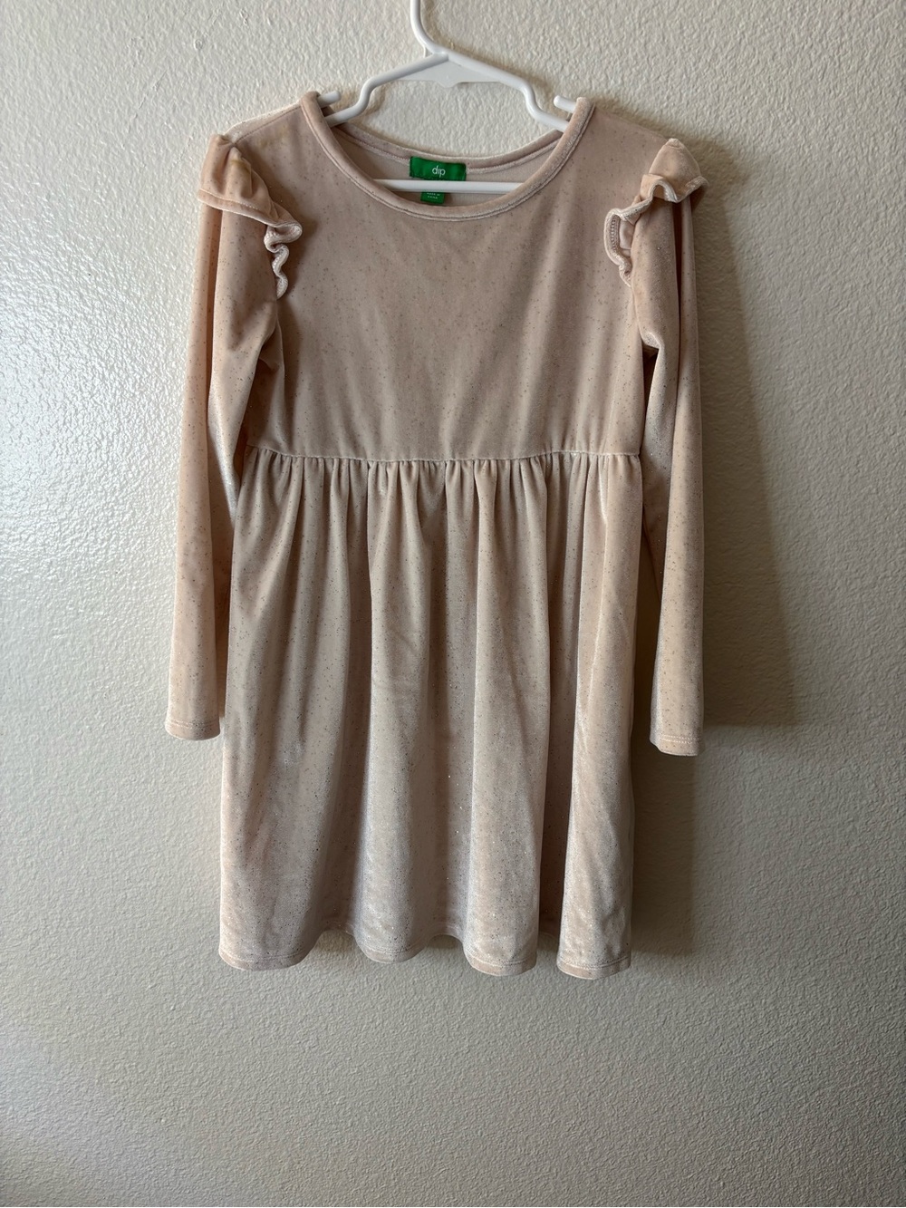 dip Pale Cream Ruffle Shoulder Long-Sleeve Kids Dress size 5T